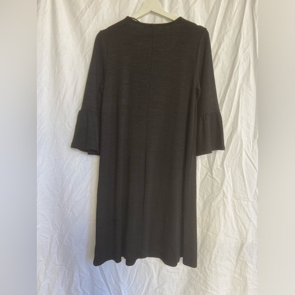 GAP Ponte bell sleeve shift dress Size Medium NEW - Picture 5 of 9